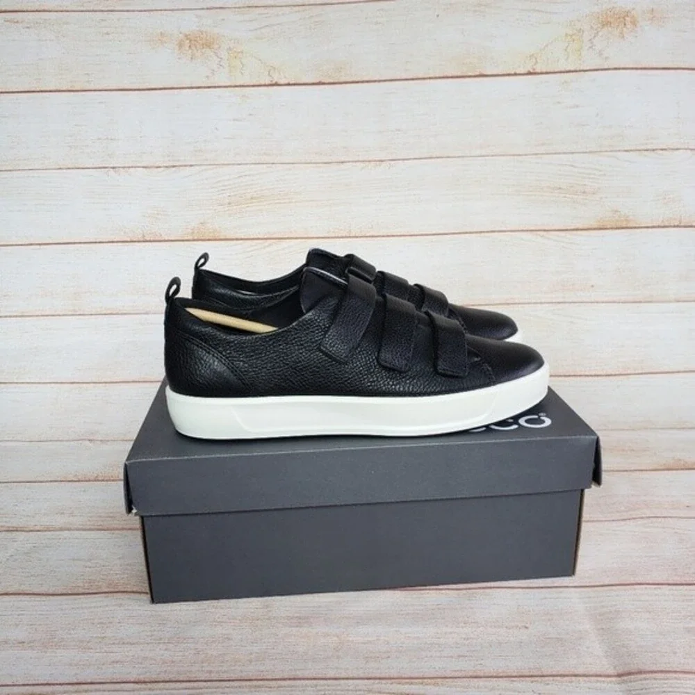 ECCO Soft 8 Ladies Leather Walking Comfortable Shoes w/ Velcro Closure in Black